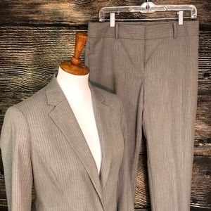 Ann Taylor Signature Gray Blazer & Suit Pants Sz 6